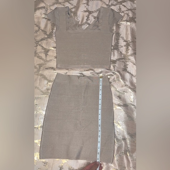 BEBE Bodycon Two Piece Skirt Set - Picture 1 of 7